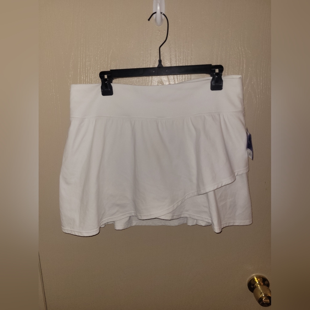Joylab XXL Womens White Ruffle Athleisure Girly Mini Skirt With Shorts NWT